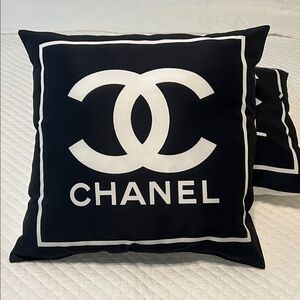 CC Monochrome Logo Cushion